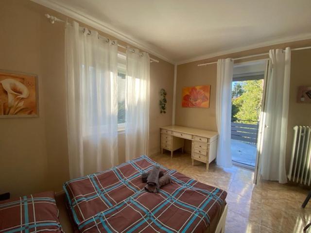 Vida Real Estate Laufamholz Homestay *